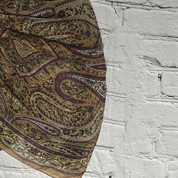 Paisley Patterned 100% silk Afghan Scarf - Picture 2 of 4